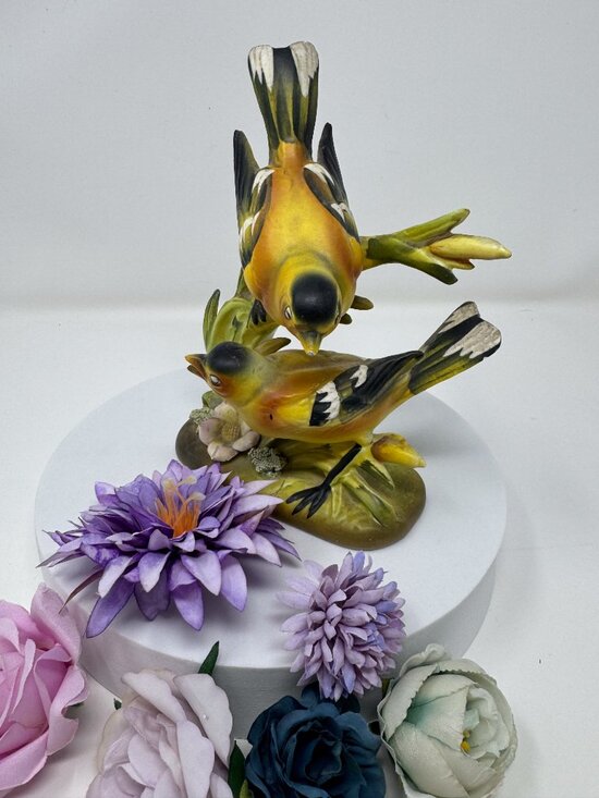 Gold Finch Other - Vintage Gold Finch Bird Figurine Pair Hand Painted Porcelain Decor
